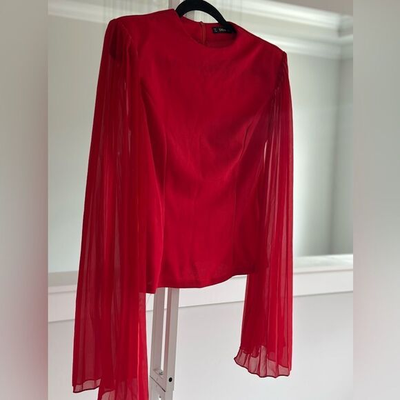 Shein solid pleated cloak sleeve top - Picture 1 of 4